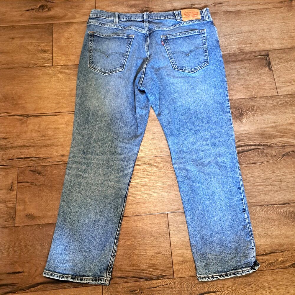 Levis 541 Athletic Taper Jeans Mens 38x30 Blue Med Wash Denim (39x27.5 actual)